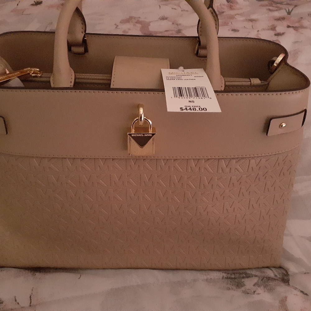 New with Tags Michael Kors Gramercy